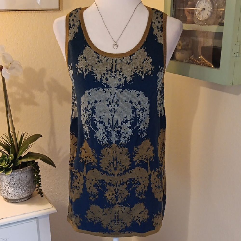 NWT Marla Wynn Sweater